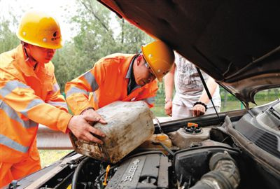 久治额尔古纳道路救援